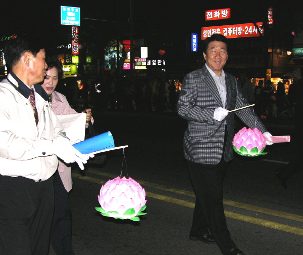 백효흠. 김남수 동문님 - 바쁘신 와중에도 행사에 참여하신 여러 동문님들...건강하십시요^^