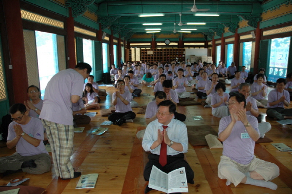 감사합니다 - 전북지부동문님들의 철저한 준비로 즐겁고 보람찬 대회를 무사히 마치게되었습니다.