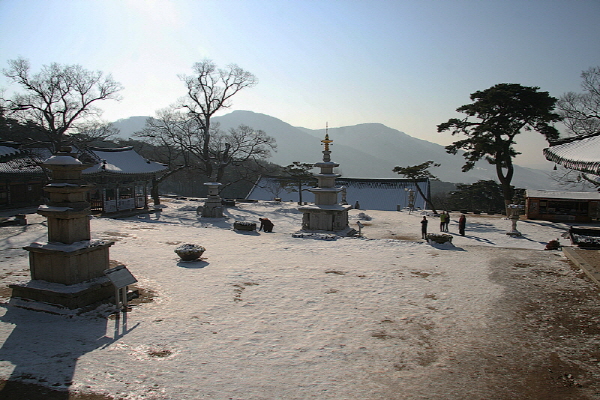 14차 사찰순례 수덕사 간월암 - 수덕사 앞뜰